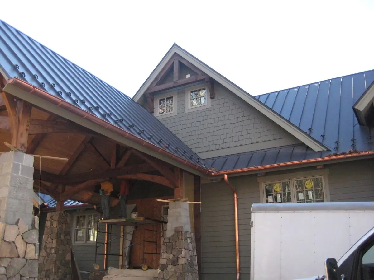 Craftsman Roofing team delivering quality roofing work in York Valley